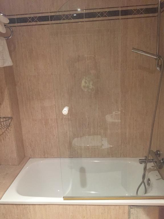 فندق El Ancla بونفيراذا الغرفة الصورة